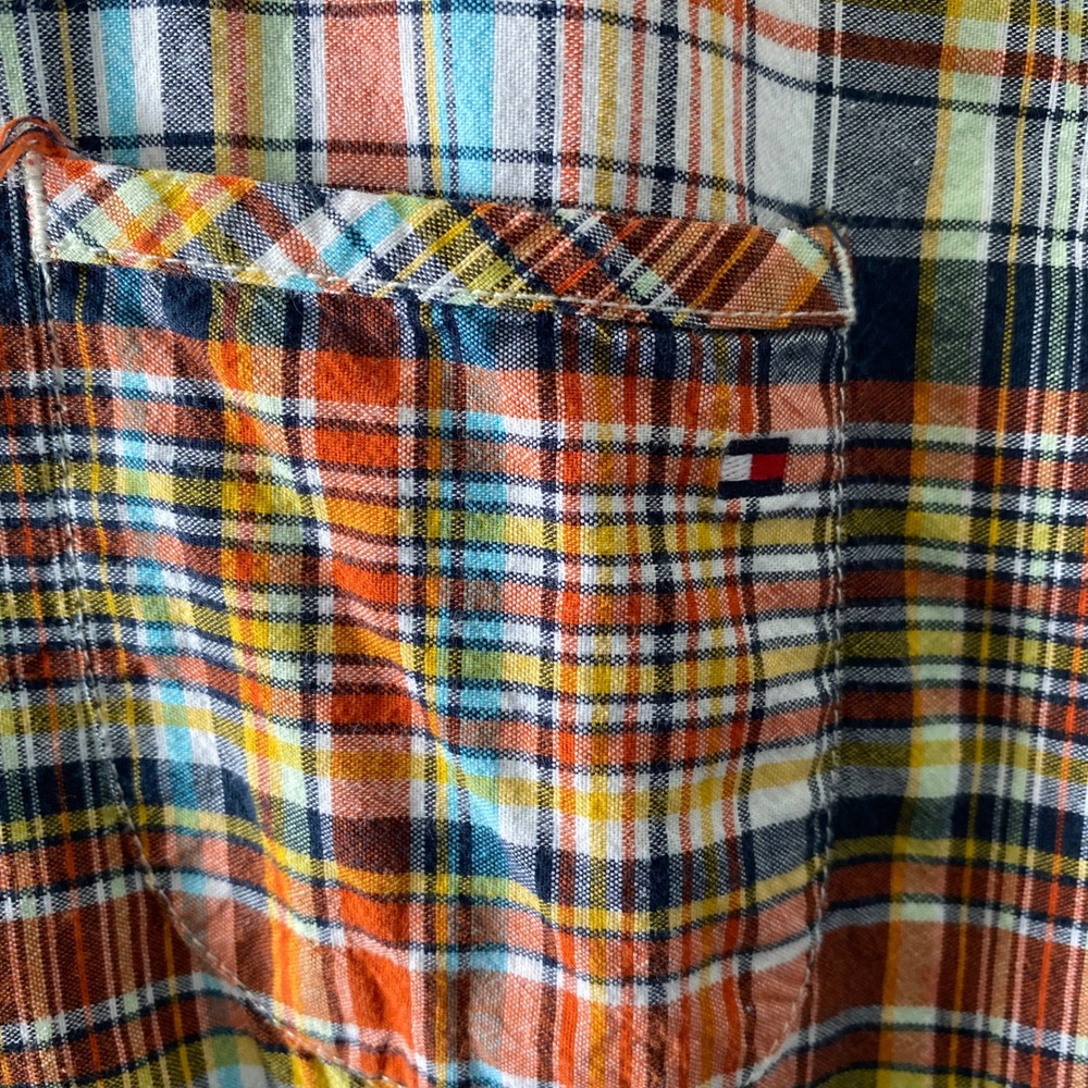 Tommy Hilfiger Women's Long-Sleeved Button-Down Top Size L Fitted Plaid Logo - Picture 4 of 7